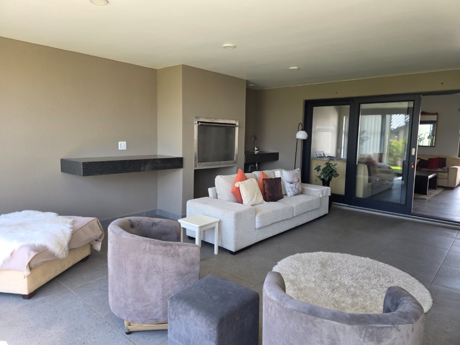 3 Bedroom Property for Sale in Hartland Lifestyle Estate Western Cape